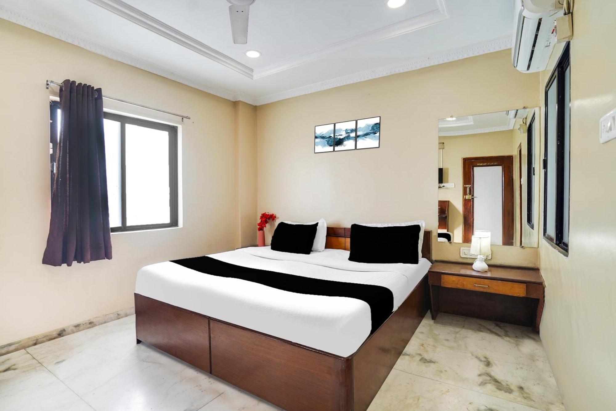Super Hotel O Pithampur Formerly Ganga Residency Akolia Exterior photo